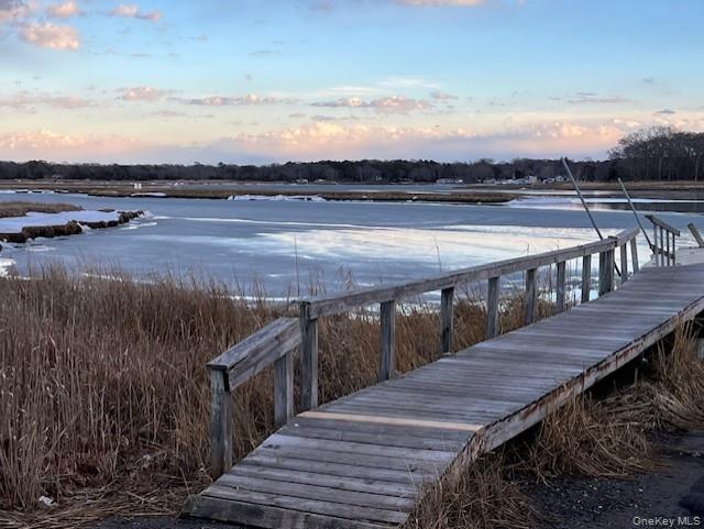 84 Point Road Flanders, NY 11901 - Photo 10 of 12