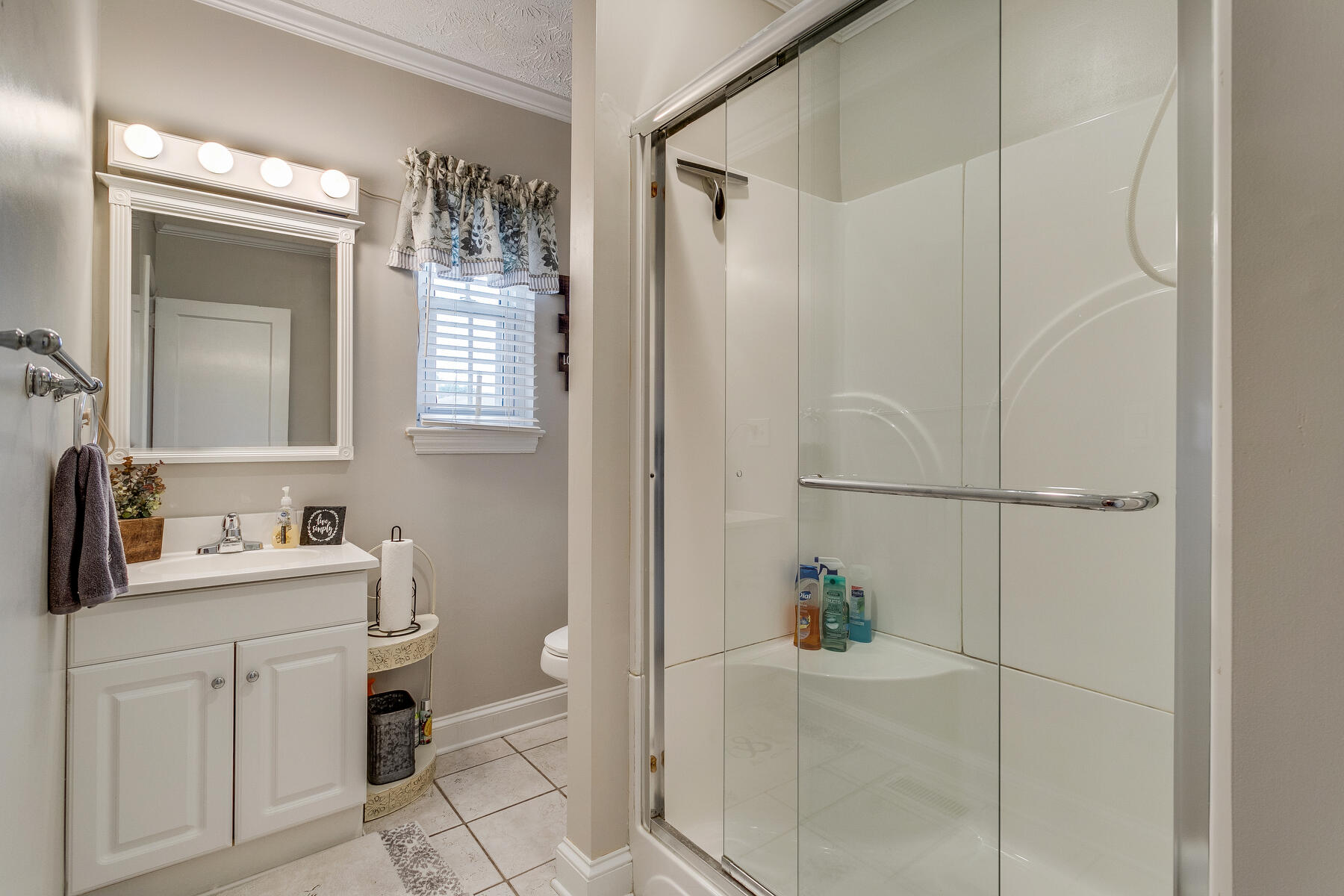 1833 Fairoaks Road Kingsport, TN 37664 - Photo 21 of 56 021