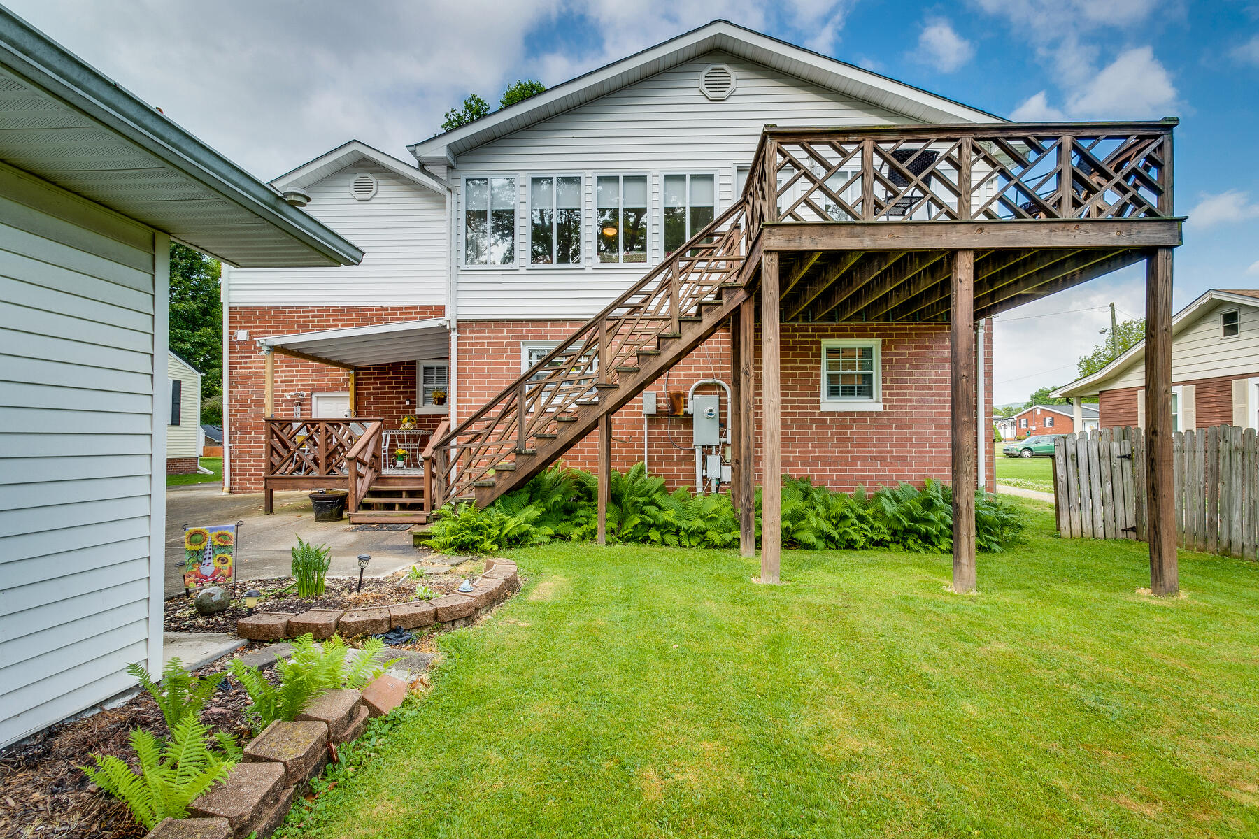 1833 Fairoaks Road Kingsport, TN 37664 - Photo 44 of 56 044