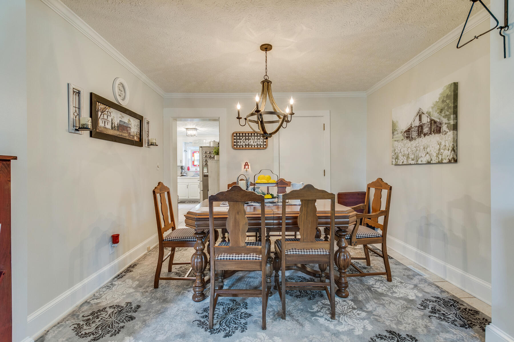 1833 Fairoaks Road Kingsport, TN 37664 - Photo 10 of 56 010