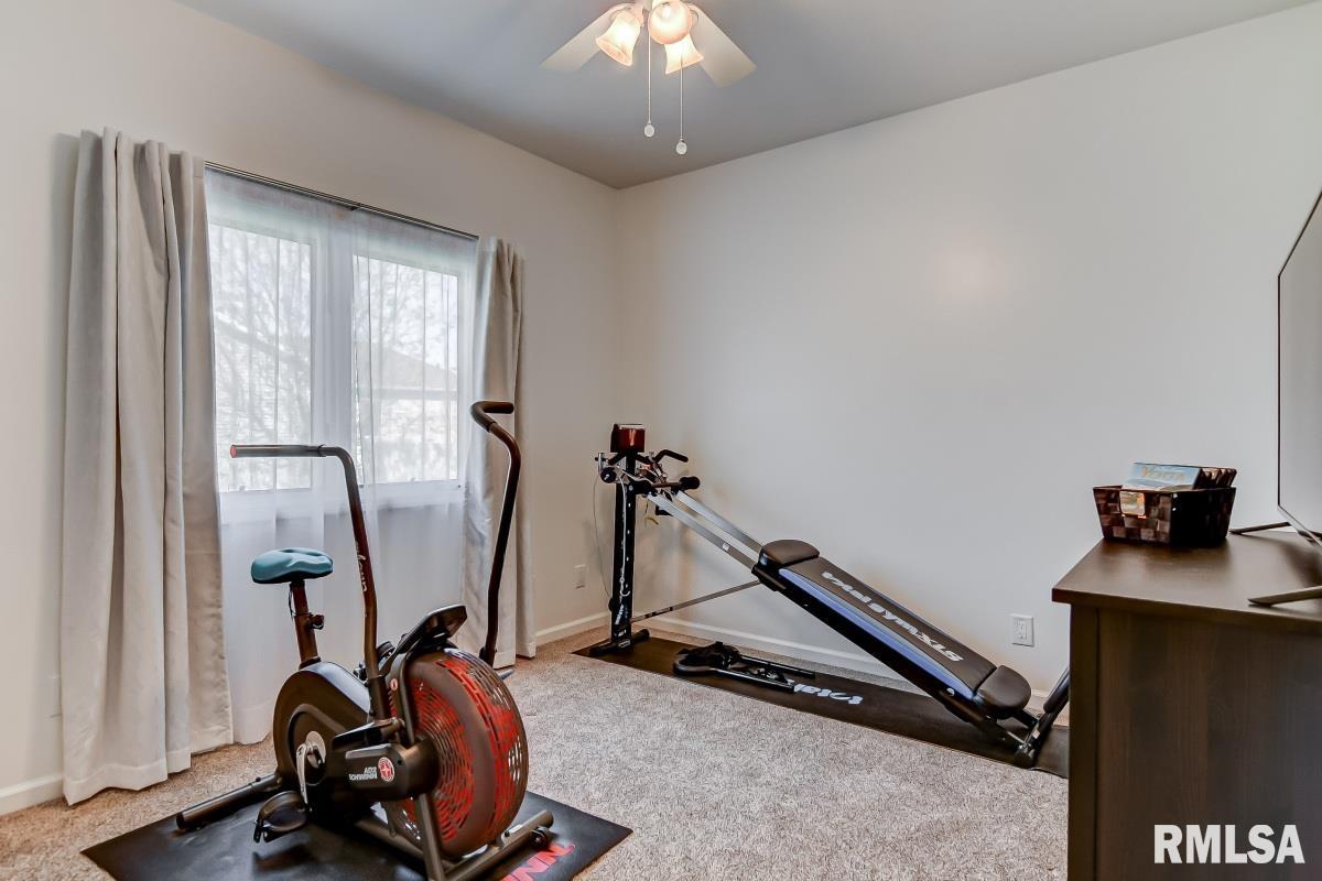 1524 Hosta Street Springfield, IL 62712 - Photo 21 of 40