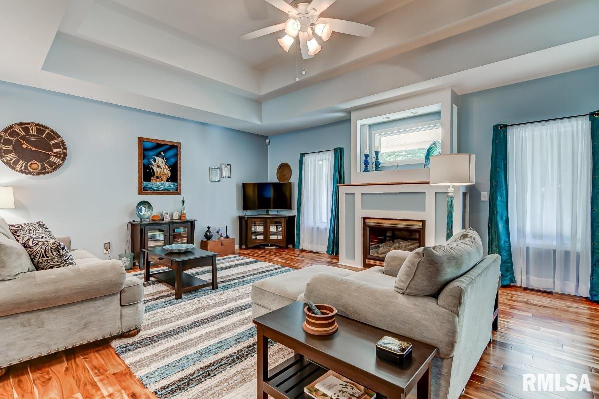 1524 Hosta Street Springfield, IL 62712 - Photo 5 of 40