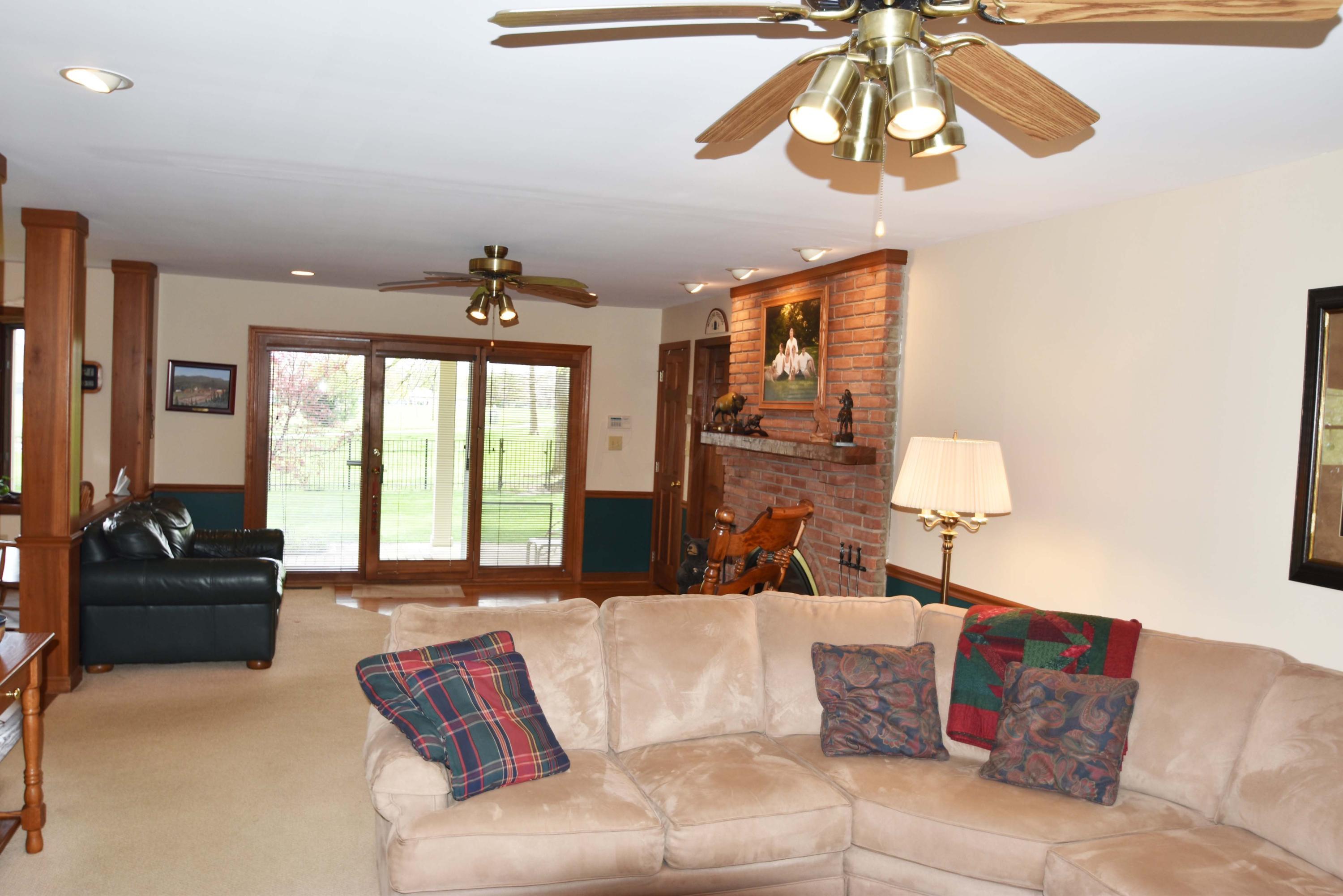 1953 Lytham Road Columbus, OH 43220 - Photo 20 of 49 Gallery Image 20
