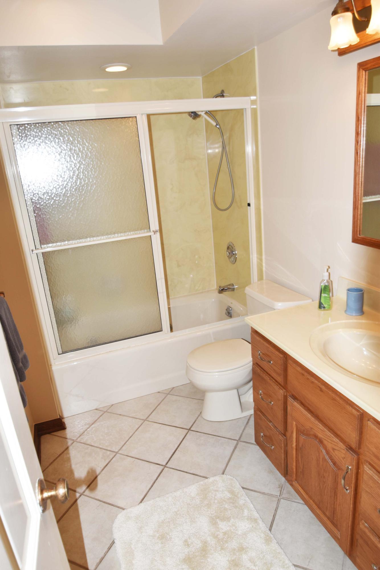 1953 Lytham Road Columbus, OH 43220 - Photo 22 of 49 Gallery Image 22