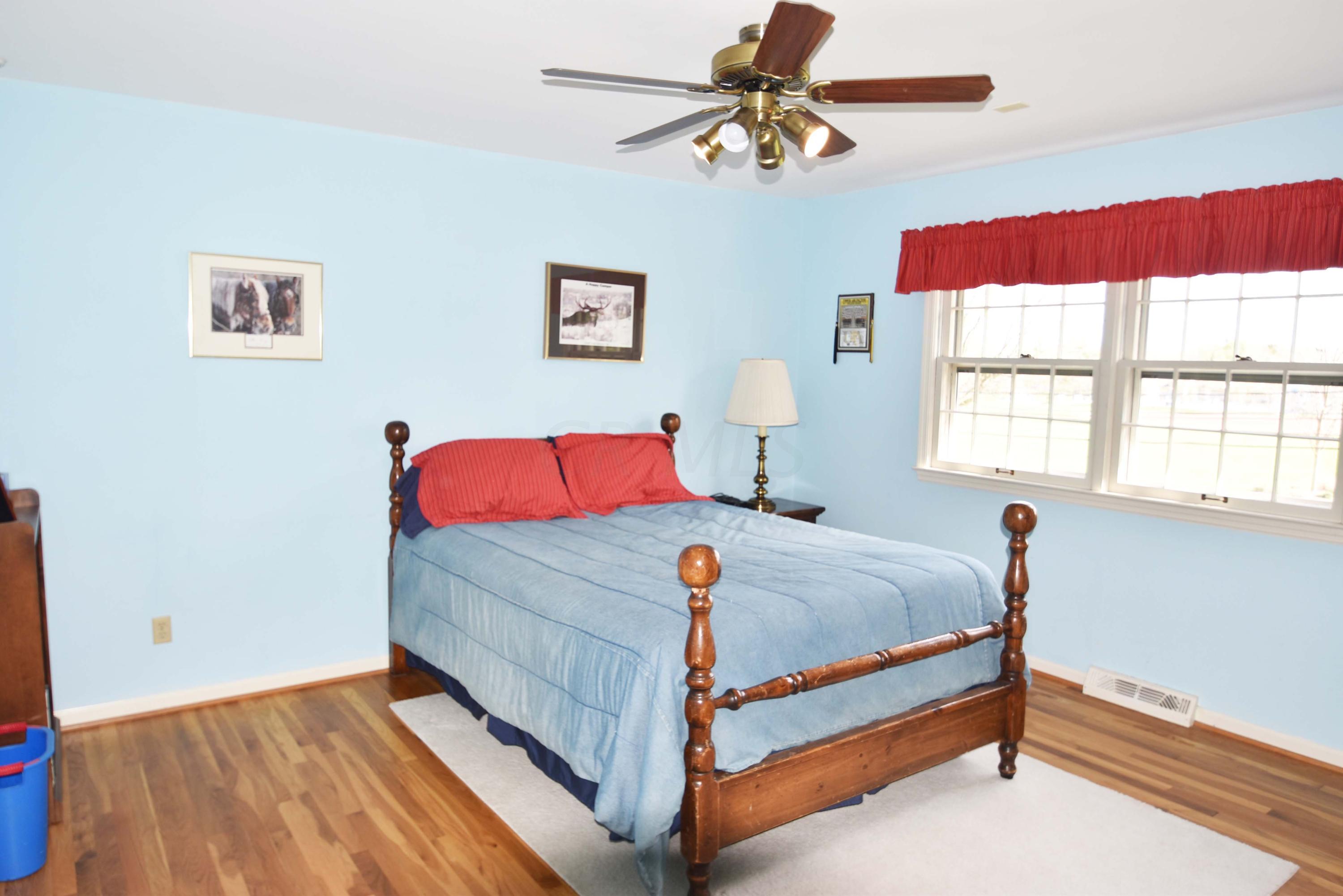 1953 Lytham Road Columbus, OH 43220 - Photo 29 of 49 Gallery Image 29