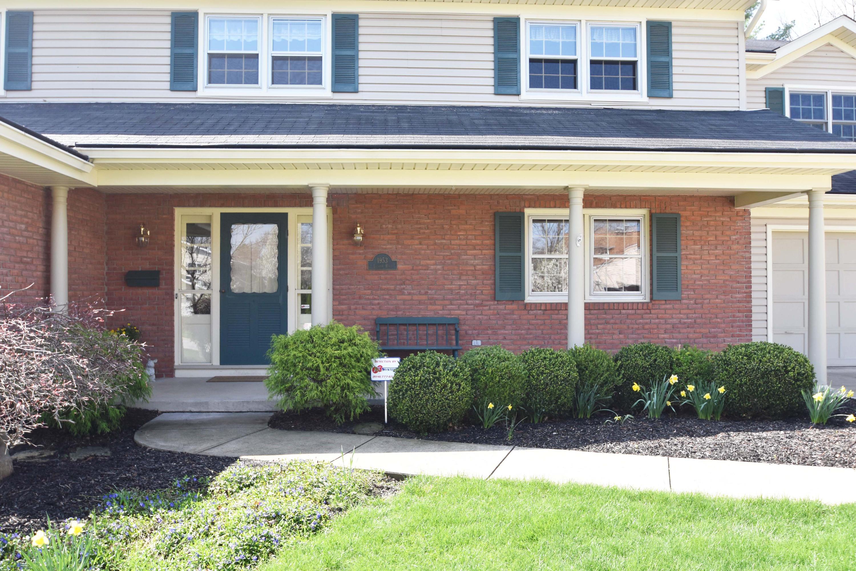 1953 Lytham Road Columbus, OH 43220 - Photo 3 of 49 Gallery Image 3