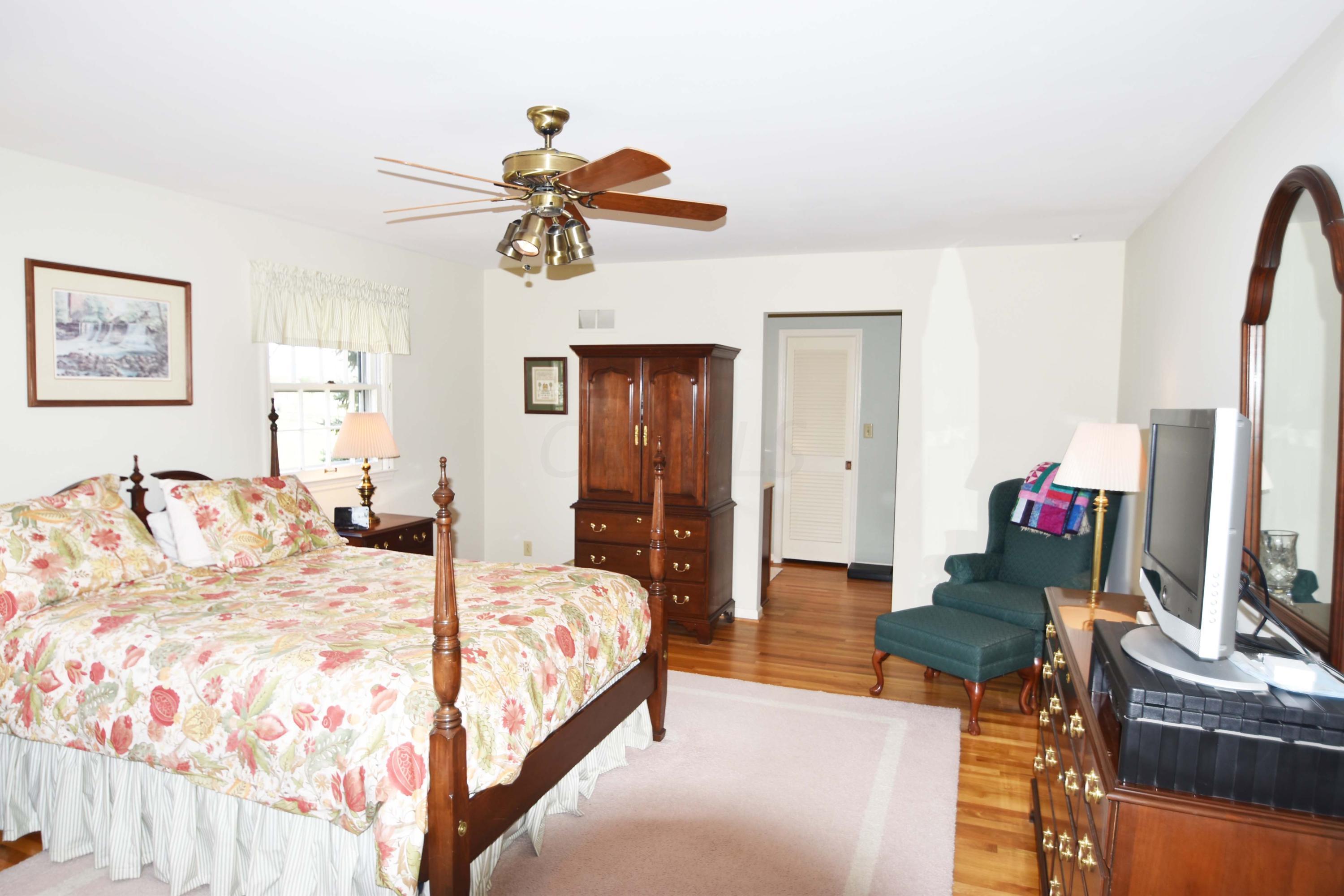 1953 Lytham Road Columbus, OH 43220 - Photo 34 of 49 Gallery Image 34
