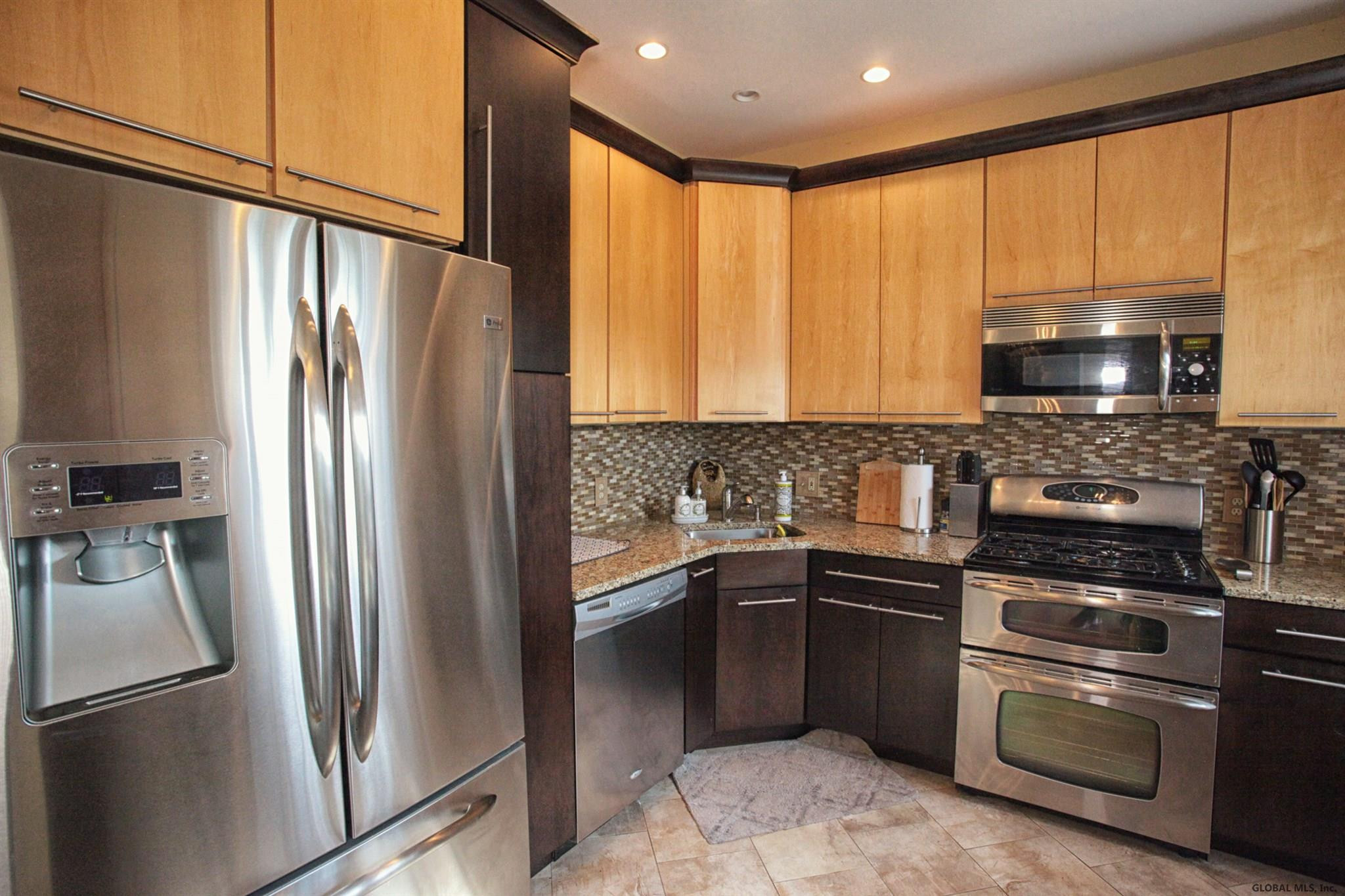 76 Kaydeross Park Road Saratoga Springs, NY 12866 - Photo 15 of 38 Photo 18