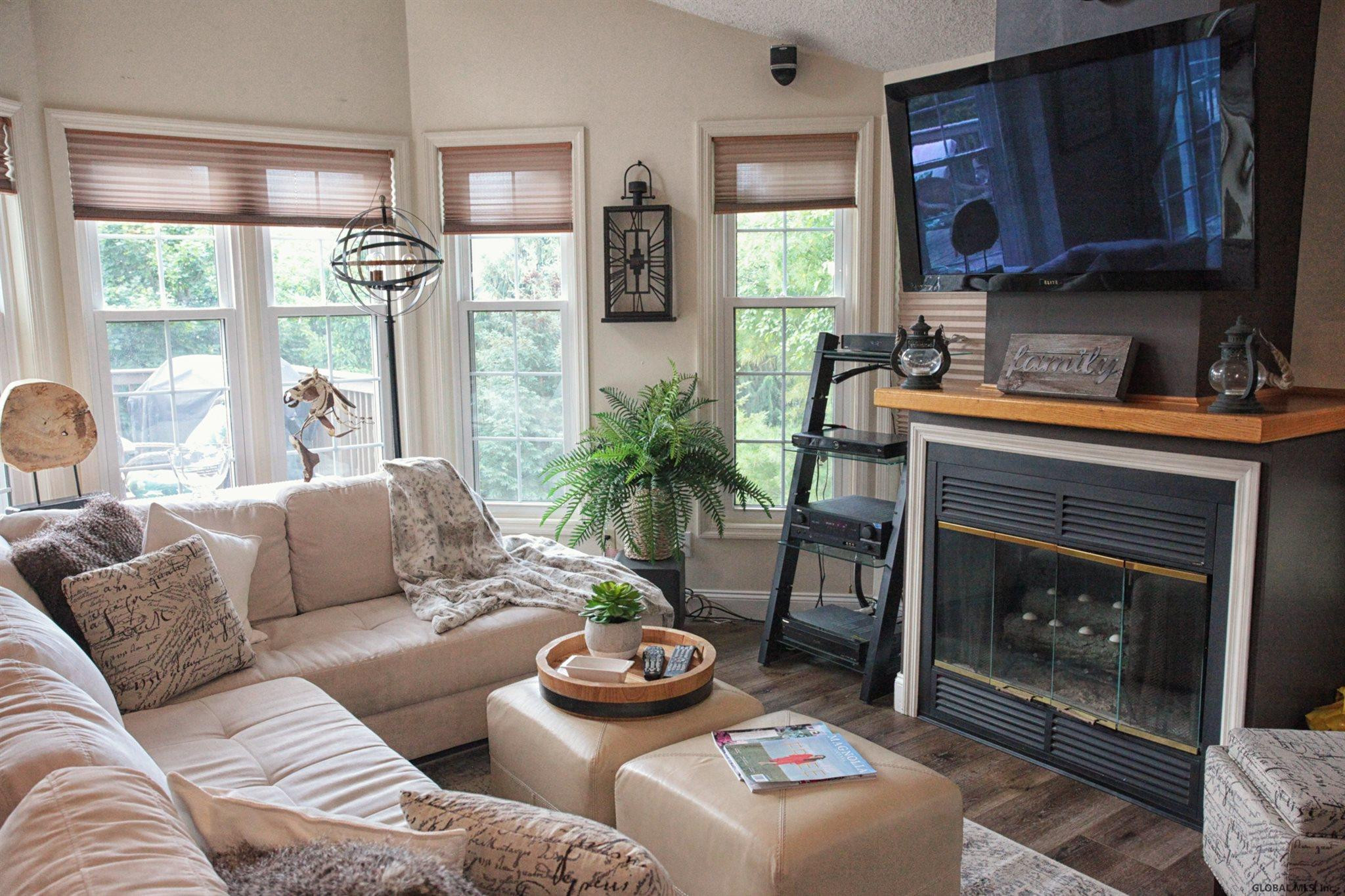 76 Kaydeross Park Road Saratoga Springs, NY 12866 - Photo 9 of 38 Photo 12