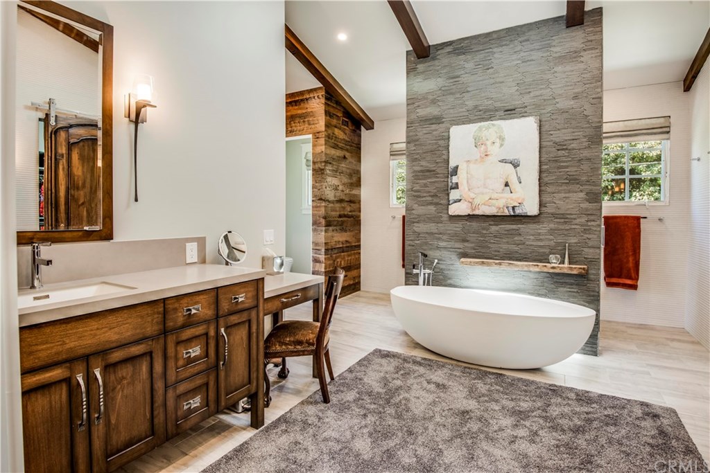 7 Acacia Road Rolling Hills, CA 90274 - Photo 8 of 25