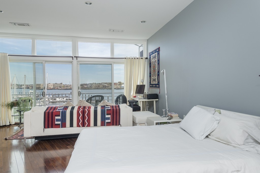 21 Constellation Wharf, Unit 21 Boston, MA 02129 - Photo 23 of 27