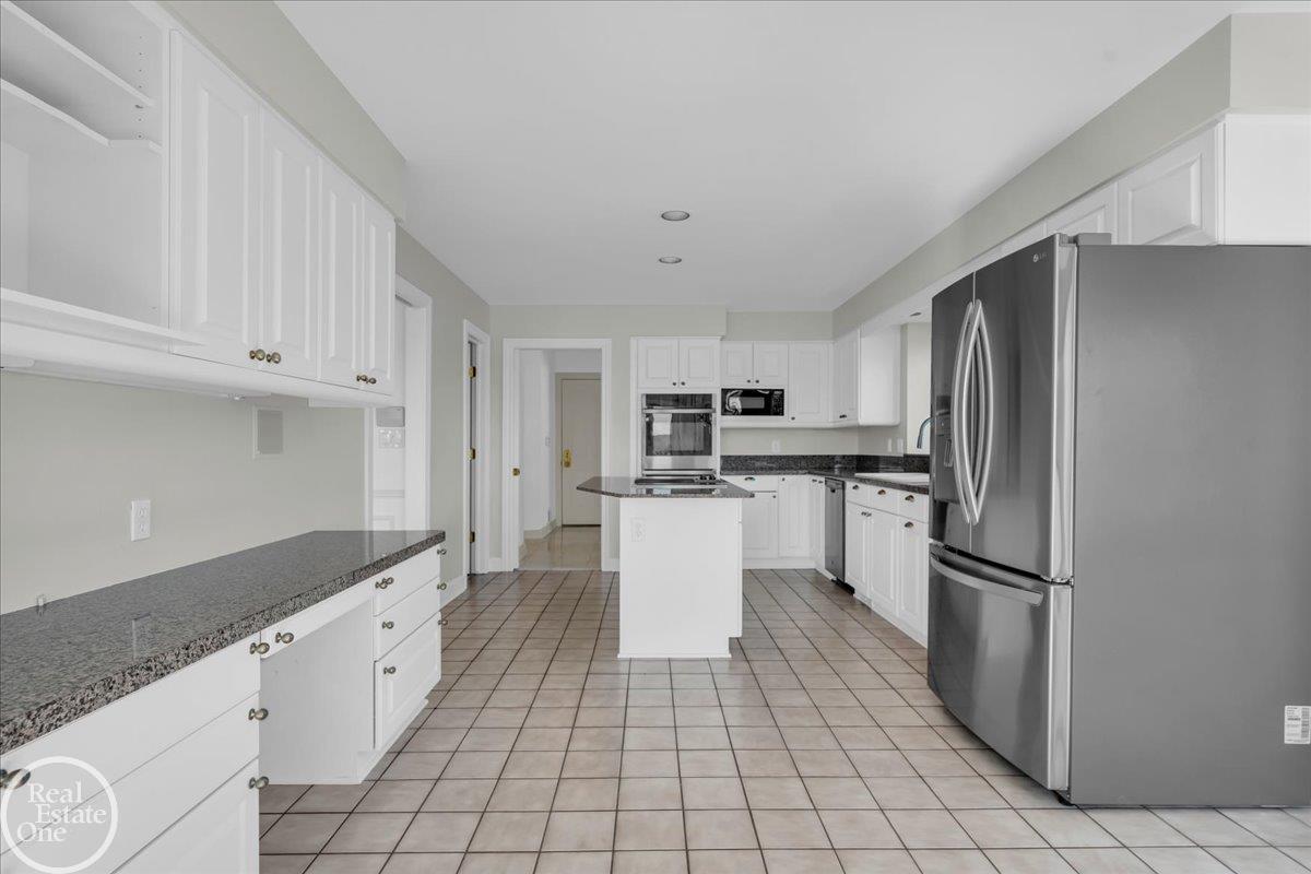770 North Riverside Avenue St. Clair, MI 48079 - Photo 45 of 52