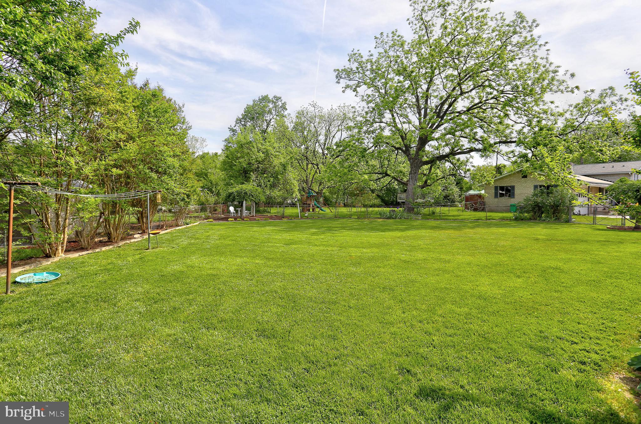 7602 Laurel Ridge Court Laurel, MD 20707 - Photo 38 of 45 Gallery Image 38