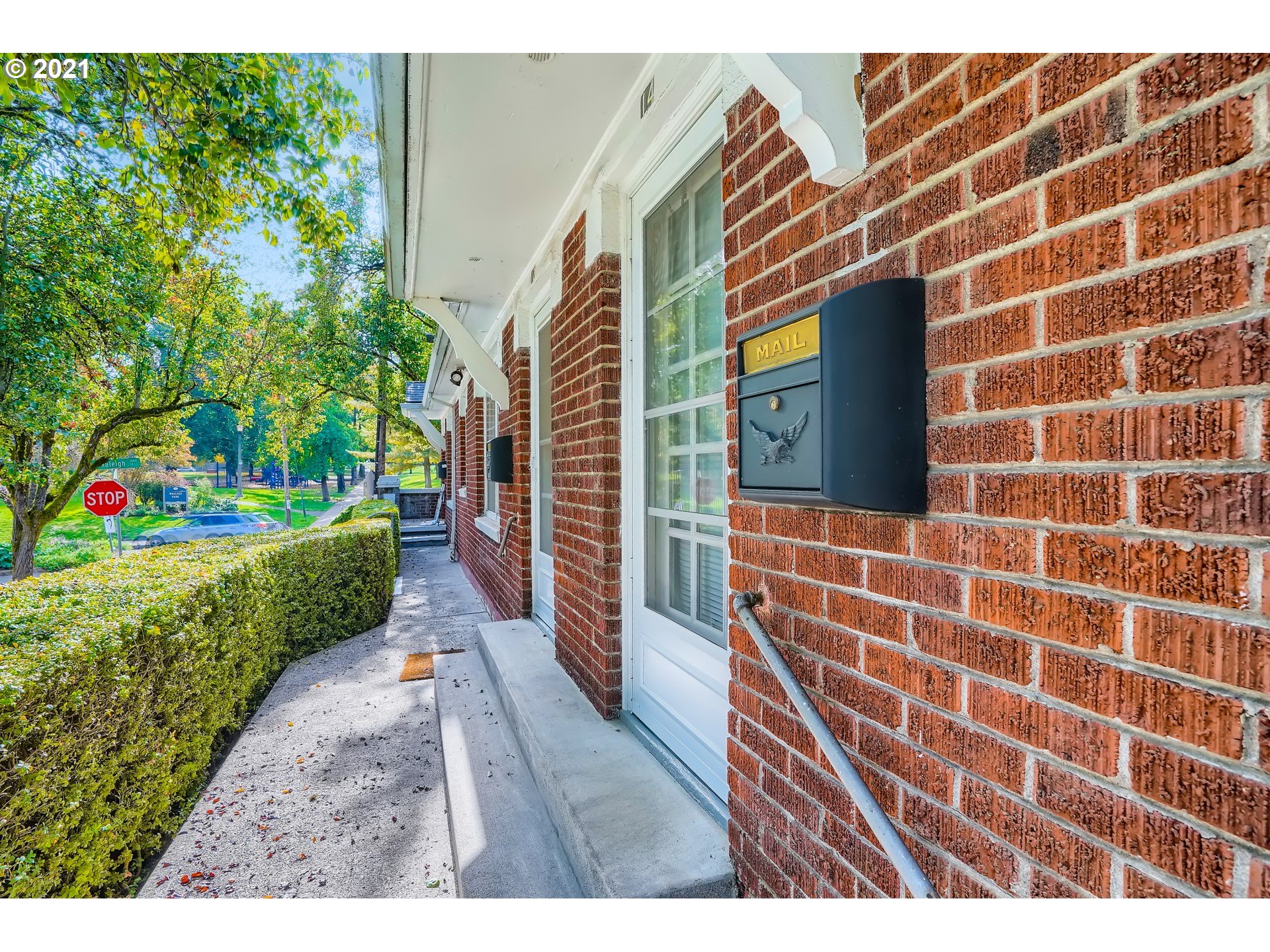 2601 Northwest Raleigh Street, Unit 14 Portland, OR 97210 - Photo 1 of 11 Gallery Image 1