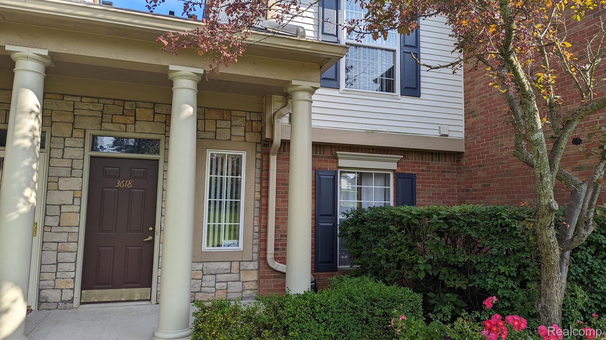 3618 Tremonte Circle Rochester, MI 48306 - Photo 1 of 29 Gallery Image 1