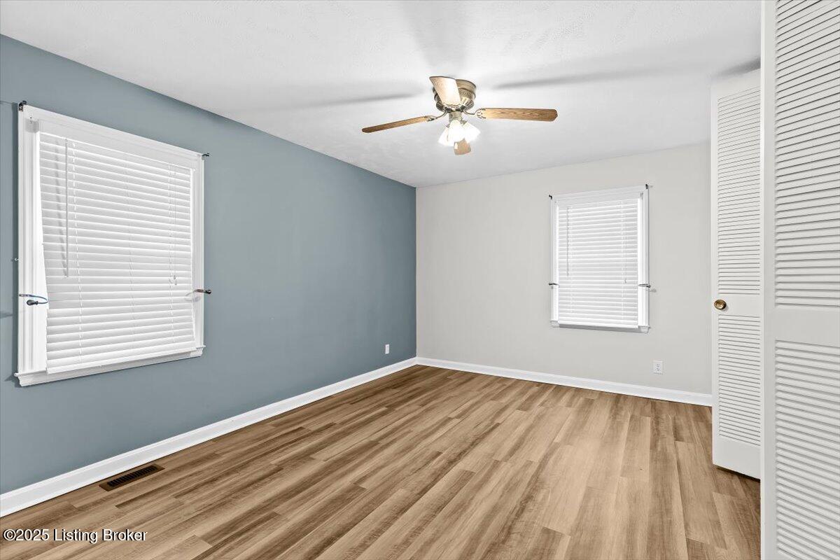 2512 Savannah Road Louisville, KY 40242 - Photo 18 of 26 19-2512 Savannah Rd-19