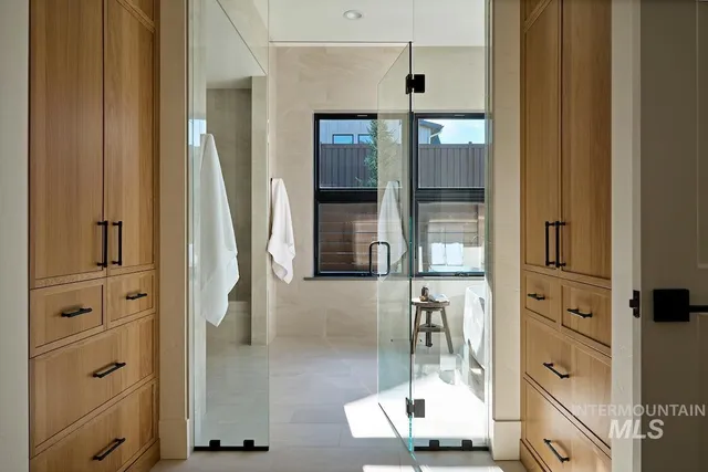 $1,972,900 | 3426 North Harvest Moon Way, Eagle, ID 83616