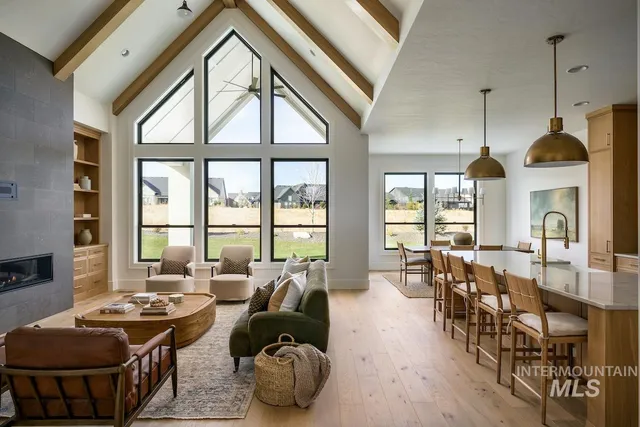 $1,972,900 | 3426 North Harvest Moon Way, Eagle, ID 83616