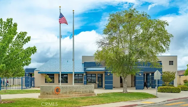 $209,900 | 385 East Valley Street, Coalinga, CA 93210