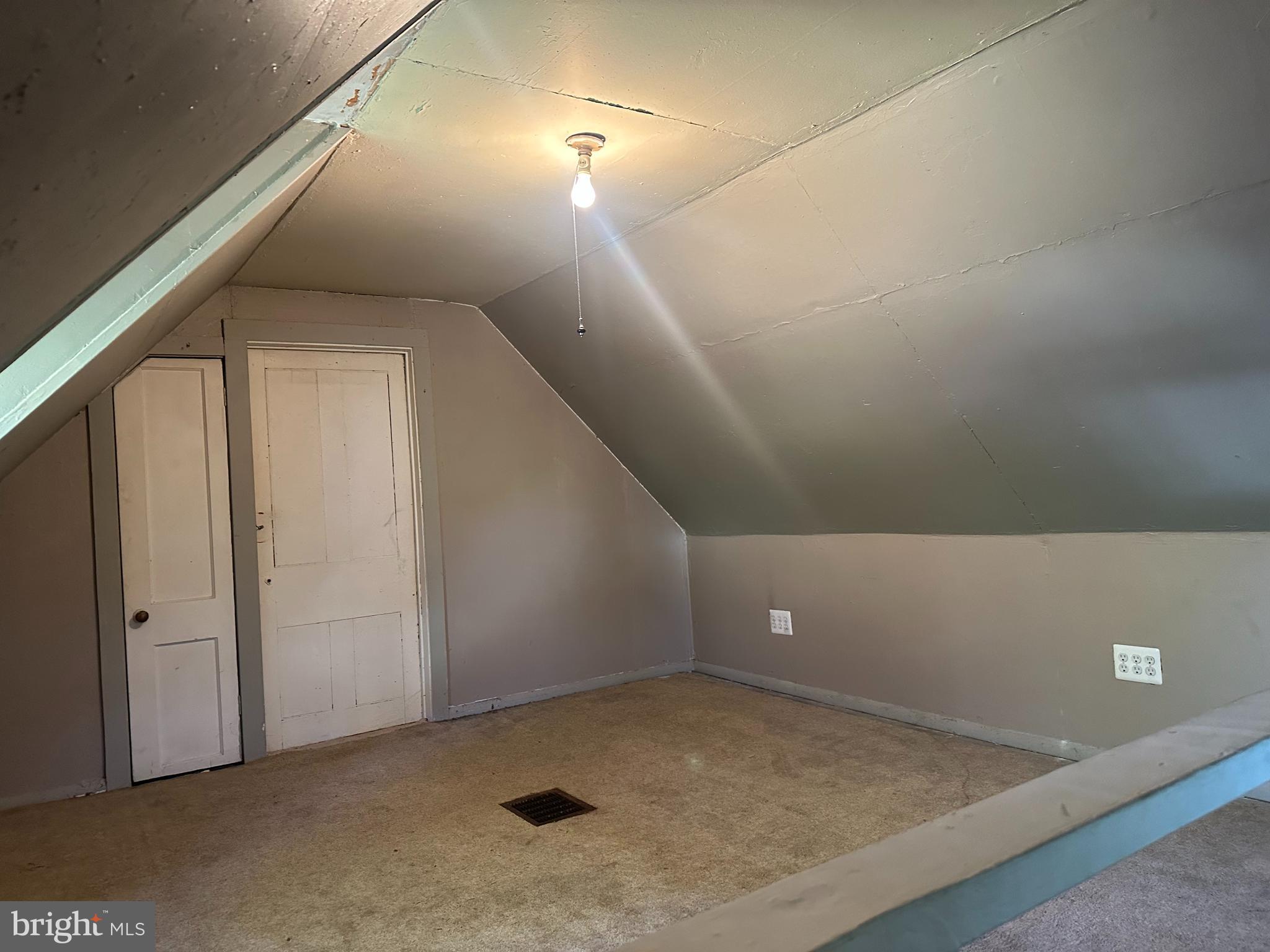 1516 Fairview Avenue Langhorne, PA 19047 - Photo 17 of 26 a view of a hallway