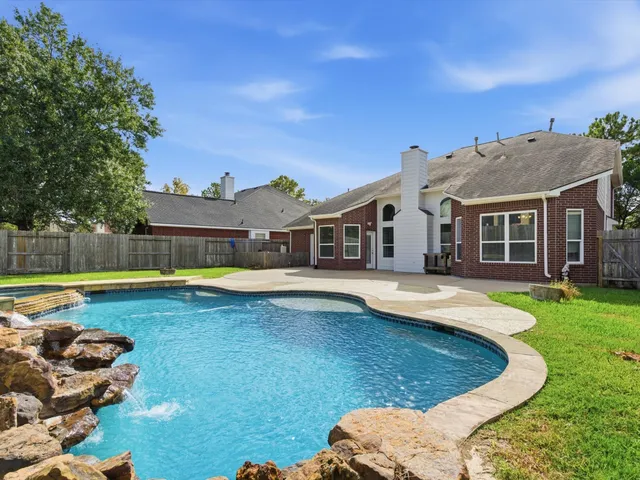 $550,000 | 23706 Shadow Creek Court, Katy, TX 77494