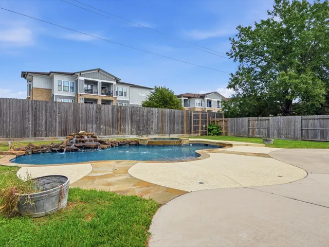 $550,000 | 23706 Shadow Creek Court, Katy, TX 77494