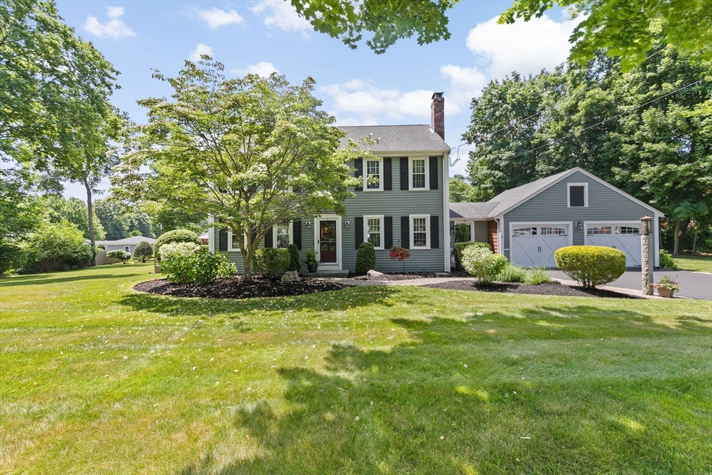 7 Ritter Road Hingham, MA 02043 - Photo 1 of 42 Gallery Image 1