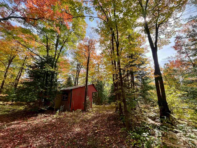 $130,000 | 4272 Birdshot Road, Silver Bay, MN 55614