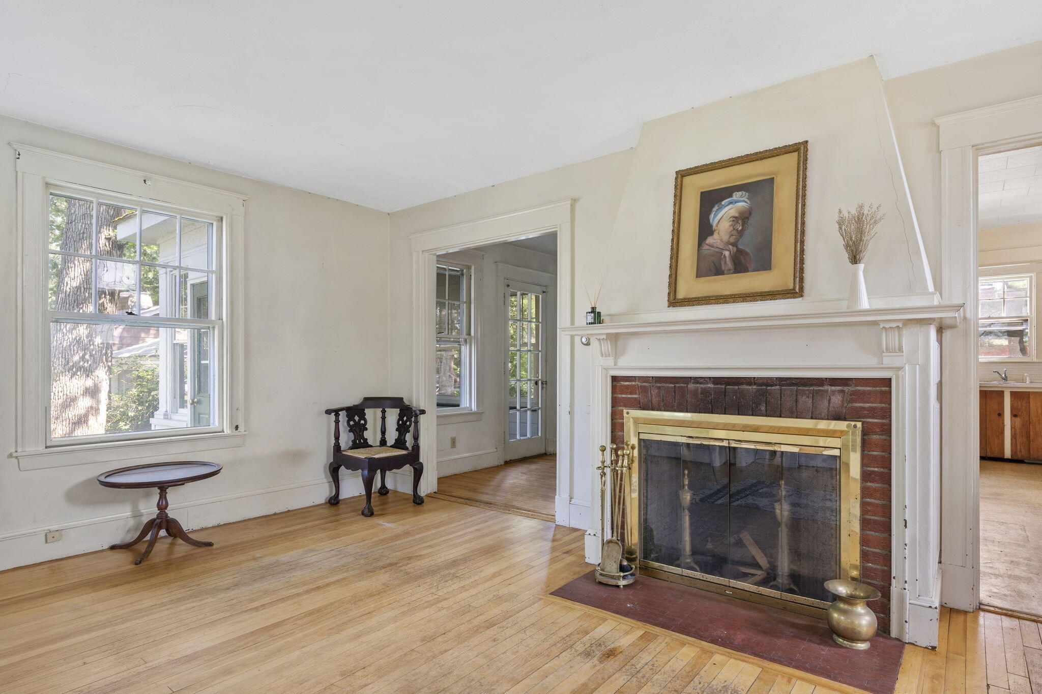 168 Clinton Street Portland, ME 04103 - Photo 11 of 27 20-web-or-mls-DSC08412