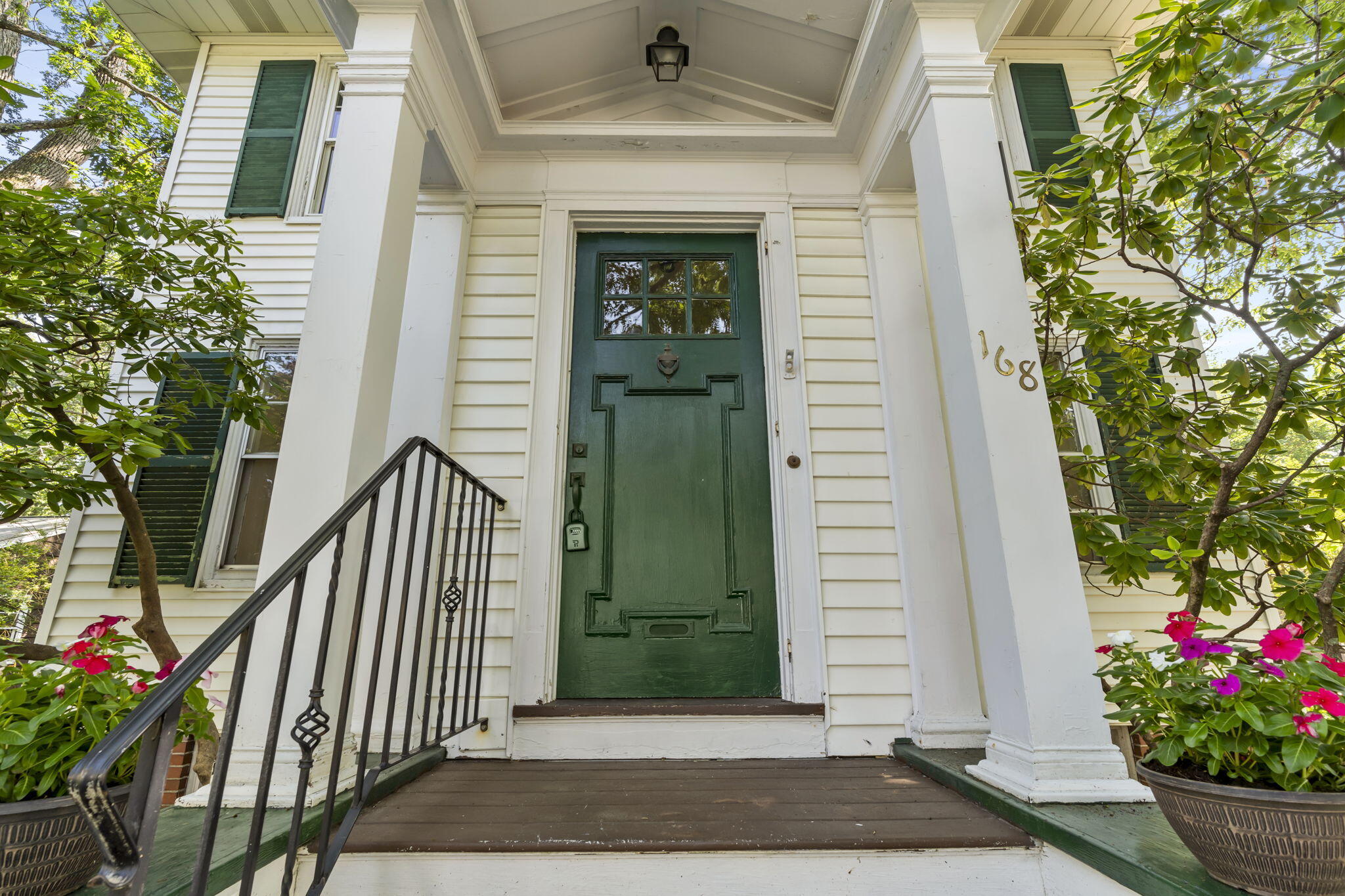 168 Clinton Street Portland, ME 04103 - Photo 4 of 27 9-web-or-mls-DSC08627