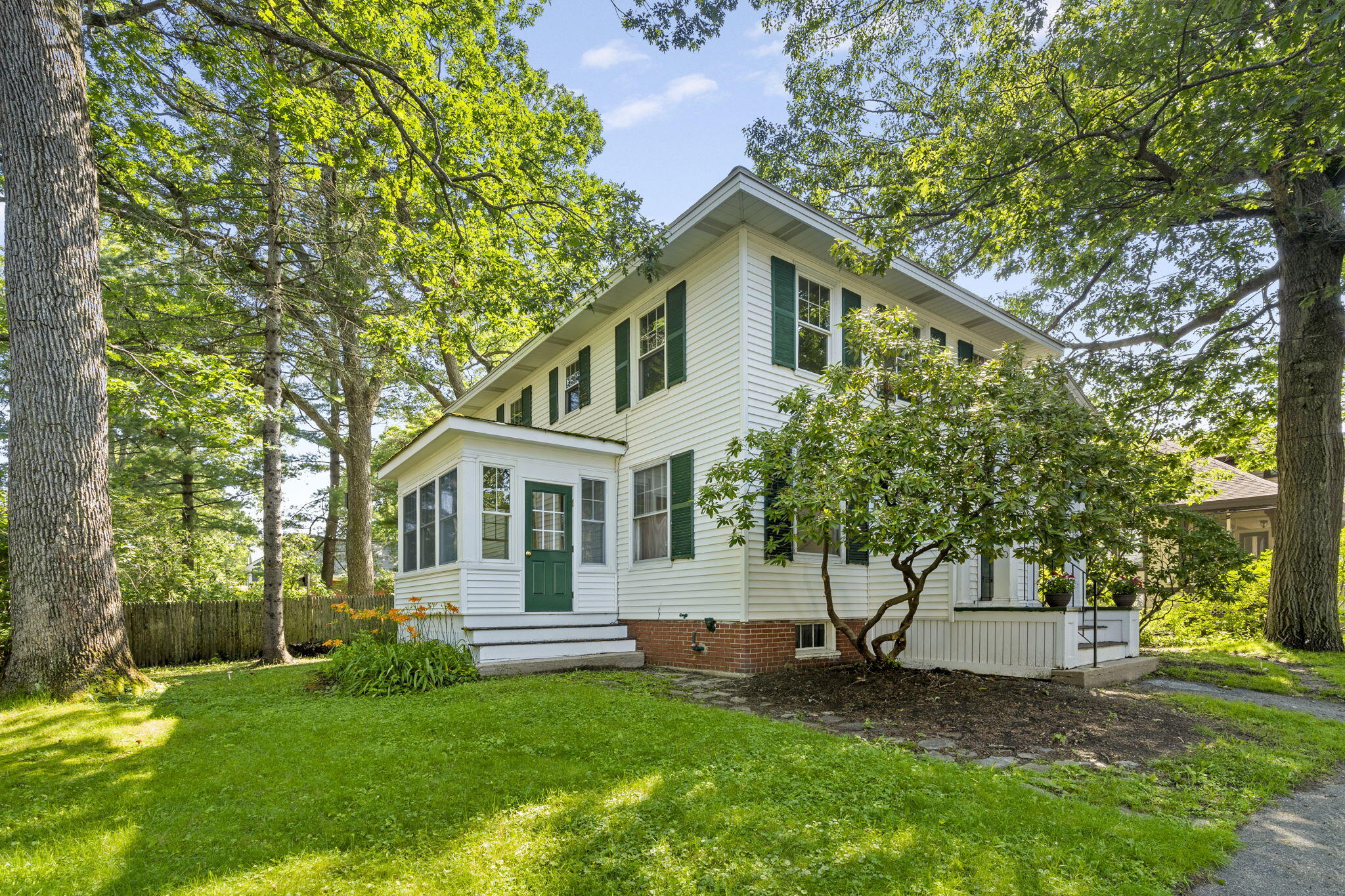 168 Clinton Street Portland, ME 04103 - Photo 5 of 27 8-web-or-mls-DSC08622