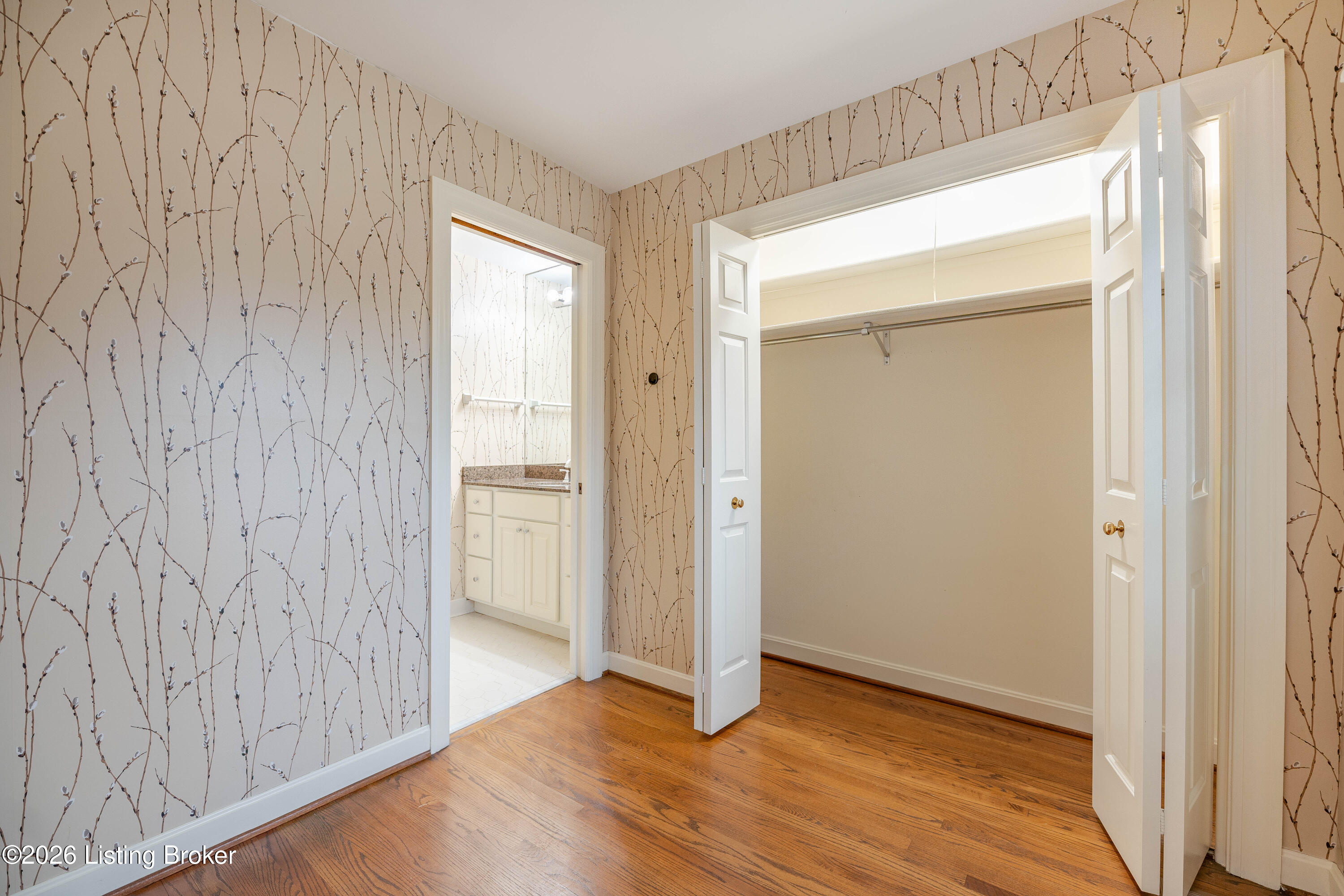 422 Sprite Road, Unit 1 Louisville, KY 40207 - Photo 27 of 32 DSC06321-HDR