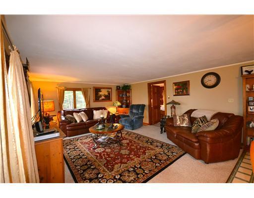 240 Norway Center Road Norway, ME 04268 - Photo 5 of 25 Living Room.
