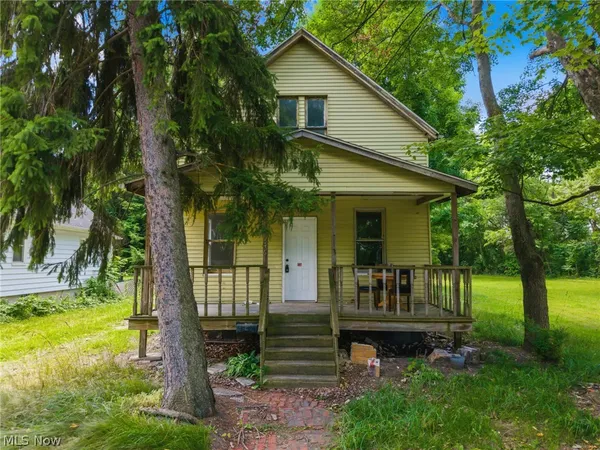$99,900 | 146 Albert Street Northeast, Warren, OH 44483