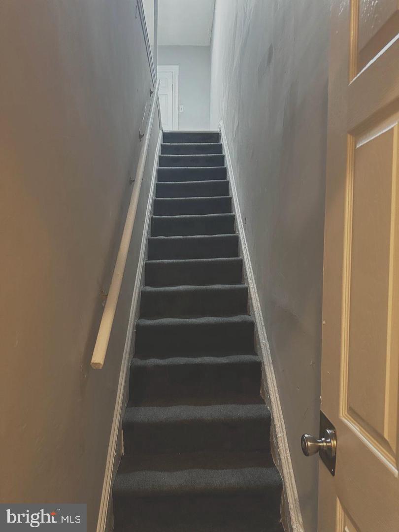 102 Spring Street Trenton, NJ 08618 - Photo 2 of 20