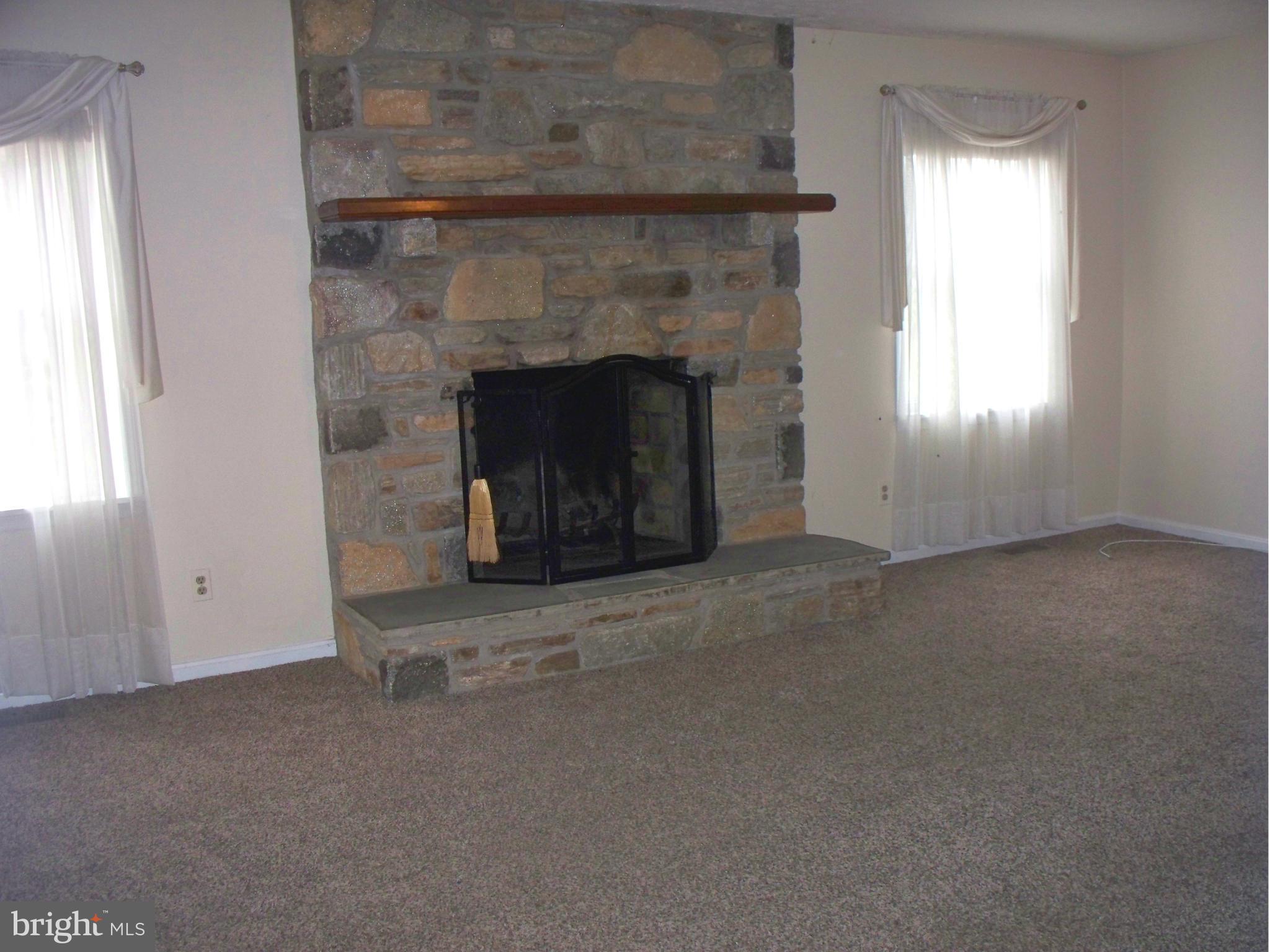 2718 Anderson Road White Hall, MD 21161 - Photo 11 of 18 Living Room