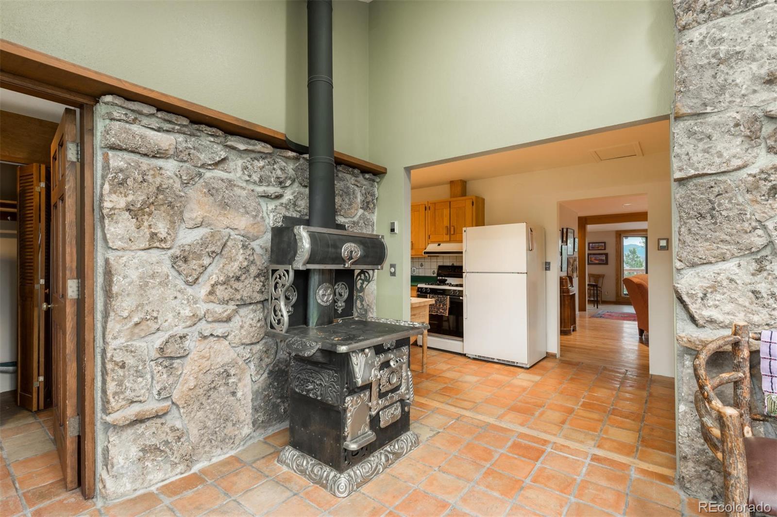 83 Long View Road Evergreen, CO 80439 - Photo 7 of 40