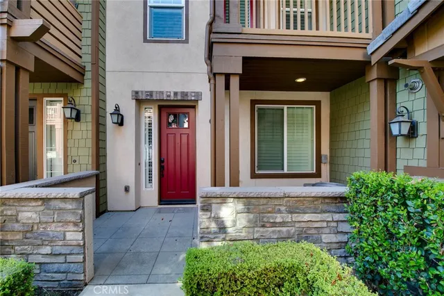 $699,000 | 717 South Azusa Avenue, Unit C, Azusa, CA 91702