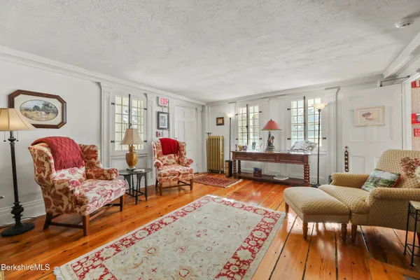$1,500,000 | 802 State Road, Richmond, MA 01254
