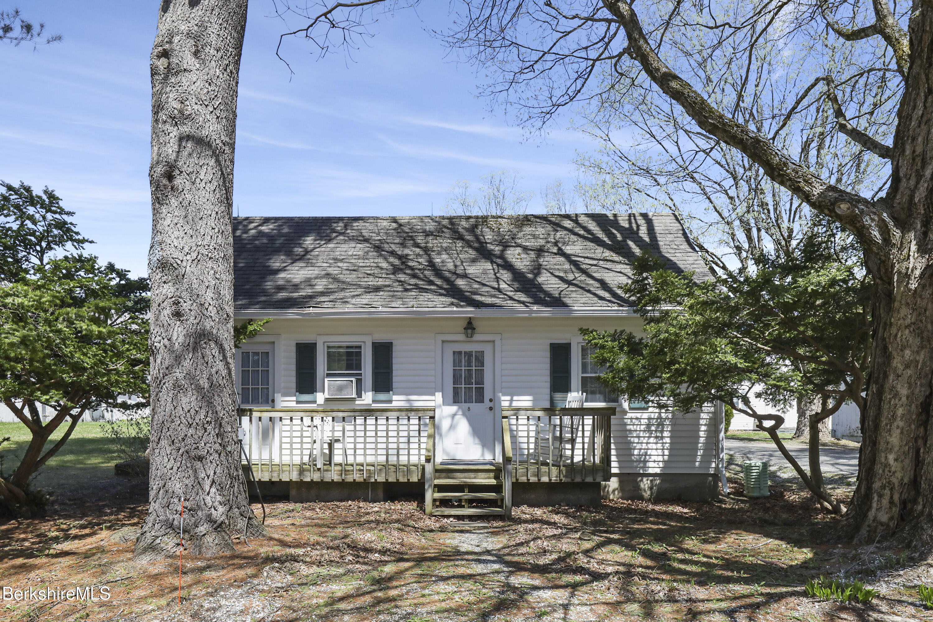 802 State Road Richmond, MA 01254 - Photo 30 of 43 Cottage One