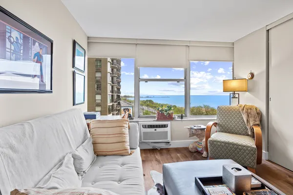 $515,000 | 1000 North Lake Shore Drive, Unit 808, Chicago, IL 60611