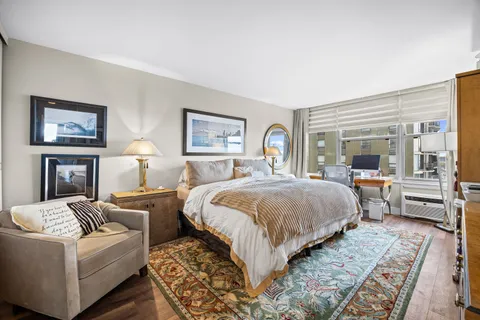 $485,000 | 1000 North Lake Shore Drive, Unit 808, Chicago, IL 60611