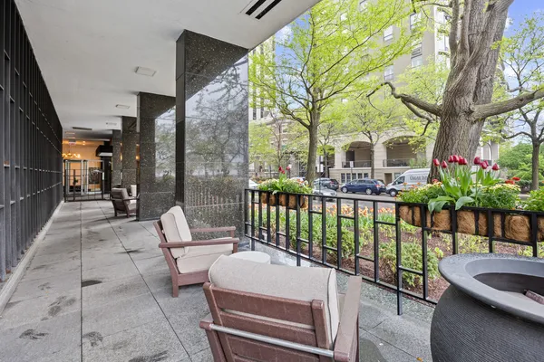 $515,000 | 1000 North Lake Shore Drive, Unit 808, Chicago, IL 60611