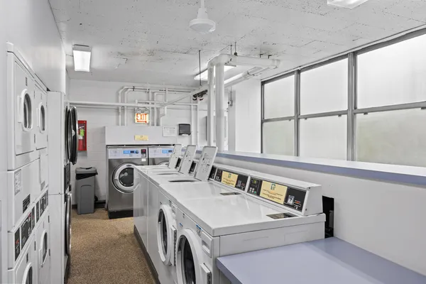 $515,000 | 1000 North Lake Shore Drive, Unit 808, Chicago, IL 60611