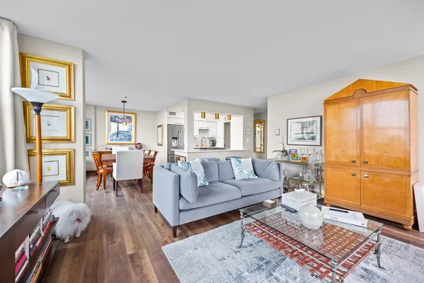 $515,000 | 1000 North Lake Shore Drive, Unit 808, Chicago, IL 60611