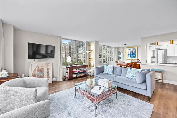 $515,000 | 1000 North Lake Shore Drive, Unit 808, Chicago, IL 60611