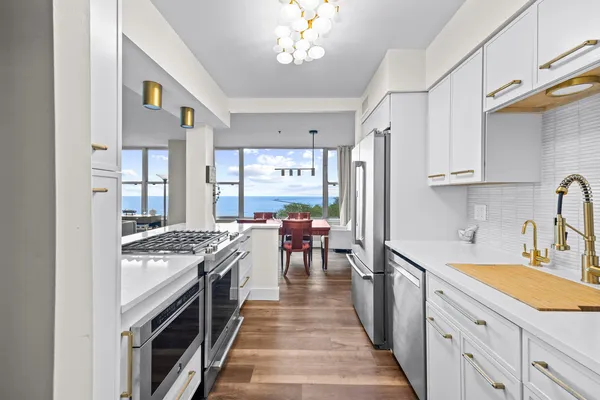 $515,000 | 1000 North Lake Shore Drive, Unit 808, Chicago, IL 60611
