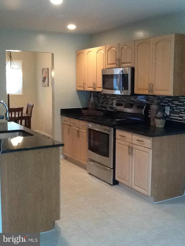 4309 Havelock Road Lanham, MD 20706 - Photo 13 of 26 Kitchen