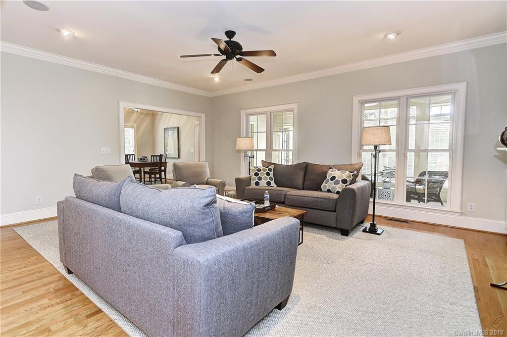 6211 Sharon Acres Road Charlotte, NC 28210 - Photo 8 of 31 Gallery Image 8