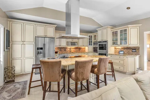 $3,900,000 | 802 Northeast 2nd Street, Delray Beach, FL 33483